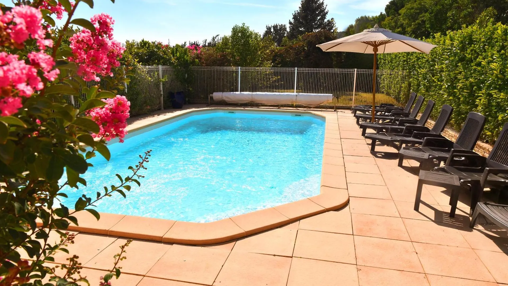 Sauzet  Maison Les Chenes - Jacuzzi - Calme & Idealement Situe - Clim - Salle De Jeux - Parking 0*, Sauzet (Drome)